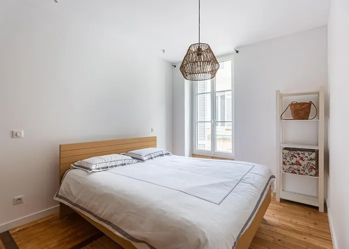 Guestready - Beautiful Flat In Chartrons For 8 Pax